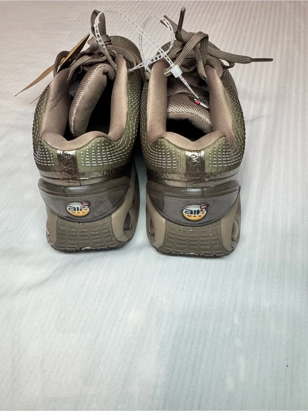 Nike Men’s Olive Brown Sneakers with Mint Accents #Nike #new #withtag